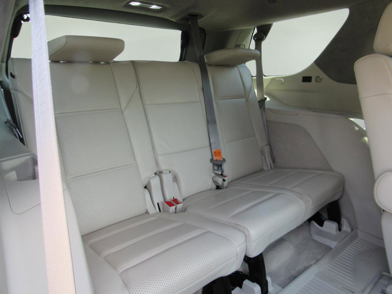 Used 2021 Cadillac Escalade Premium Luxury Platinum image 41