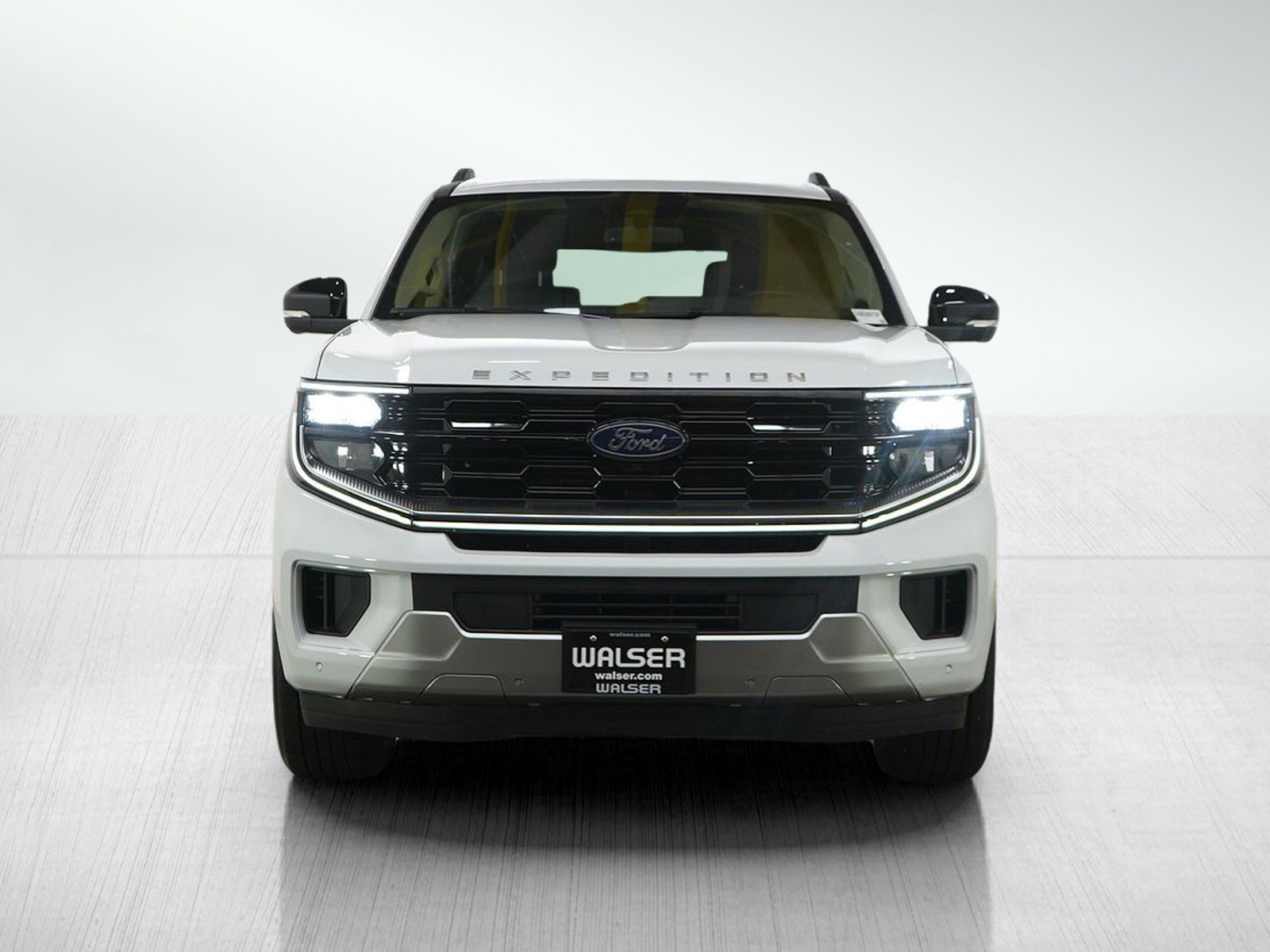 Used 2025 Ford Expedition Platinum AWD/4WD image 9