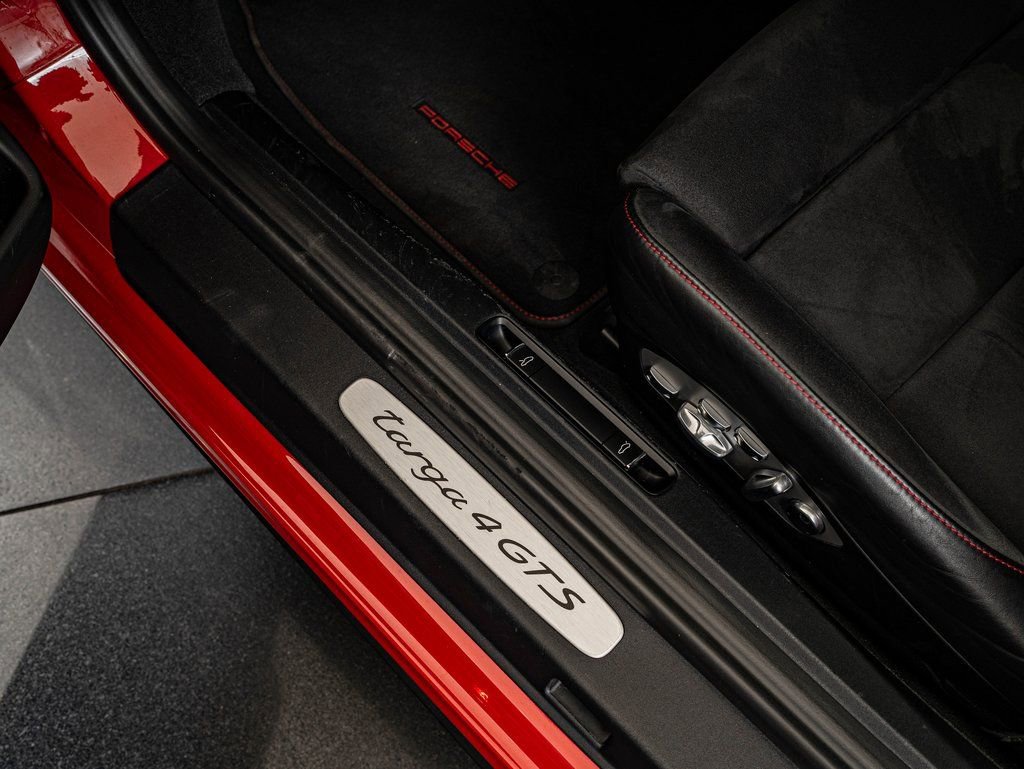 Certified 2017 Porsche 911 Targa 4 GTS image 60