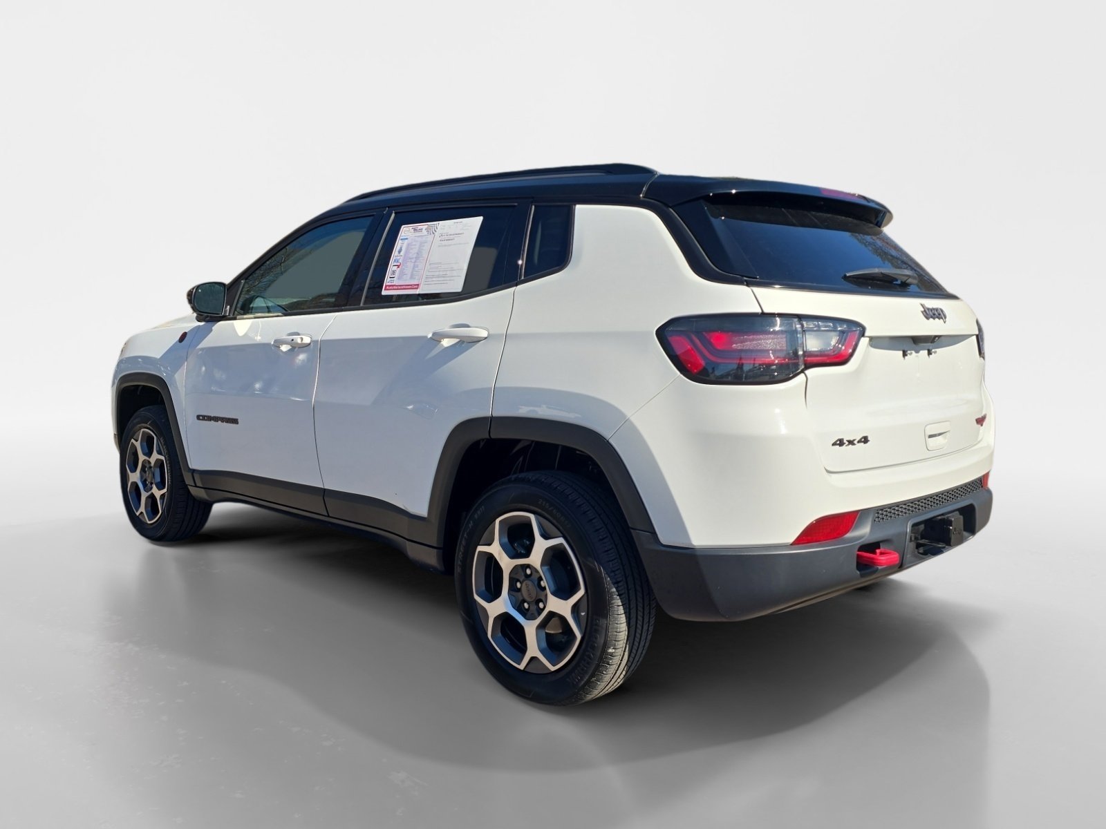 Used 2022 Jeep Compass Trailhawk w/ Trailhawk Elite Group image 3