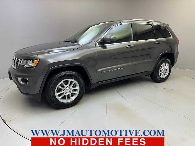 Used 2019 Jeep Grand Cherokee Laredo w/ Security & Convenience Group AWD/4WD image 1
