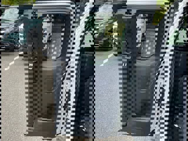 New 2026 Nissan Frontier S image 23