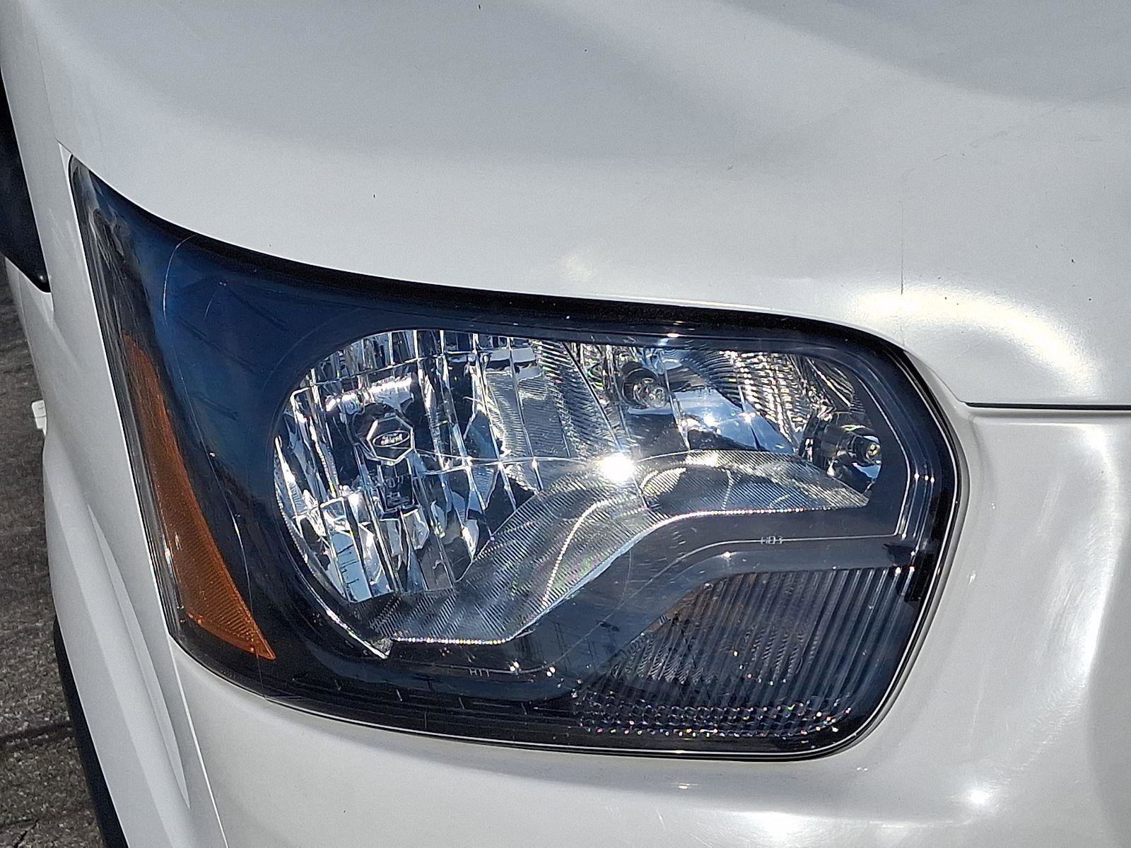 Used 2020 Ford Transit 350 XL image 9