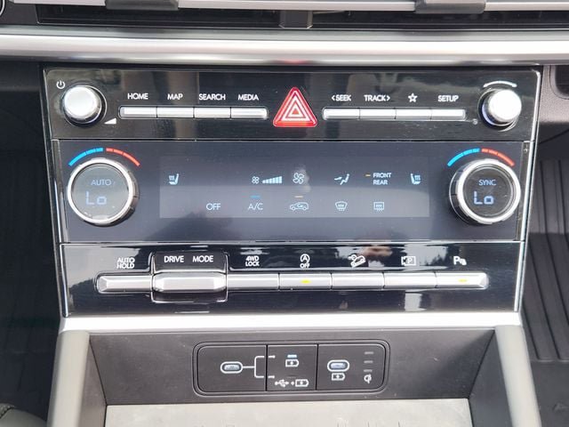 Used 2025 Hyundai Santa Fe XRT AWD/4WD image 15