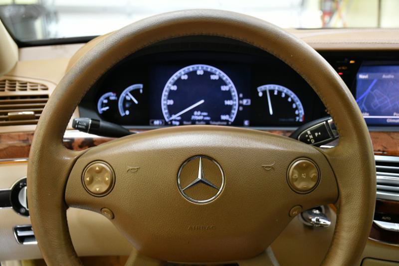 Used 2007 Mercedes-Benz S 550 image 25