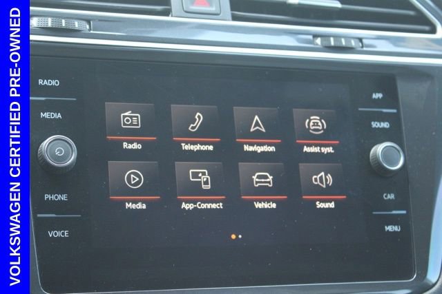 Used 2024 Volkswagen Tiguan SE R-Line image 37