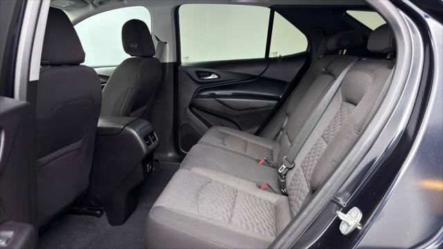 Used 2020 Chevrolet Equinox LT w/ Driver Convenience Package FWD image 18