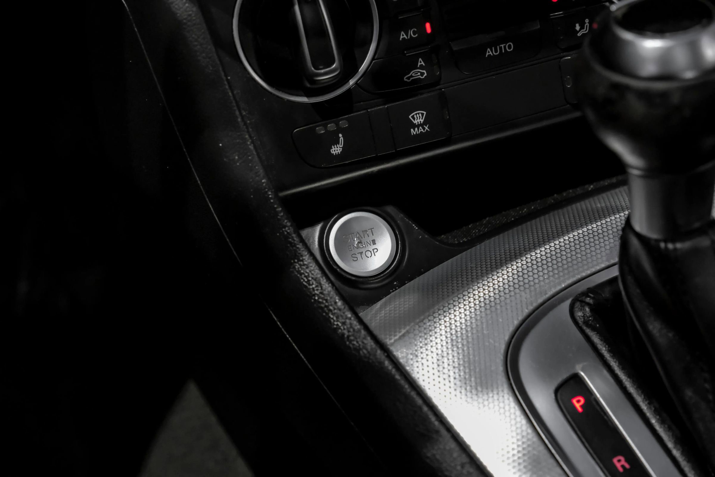 Used 2016 Audi Q3 2.0T Premium Plus w/ Technology Package image 19