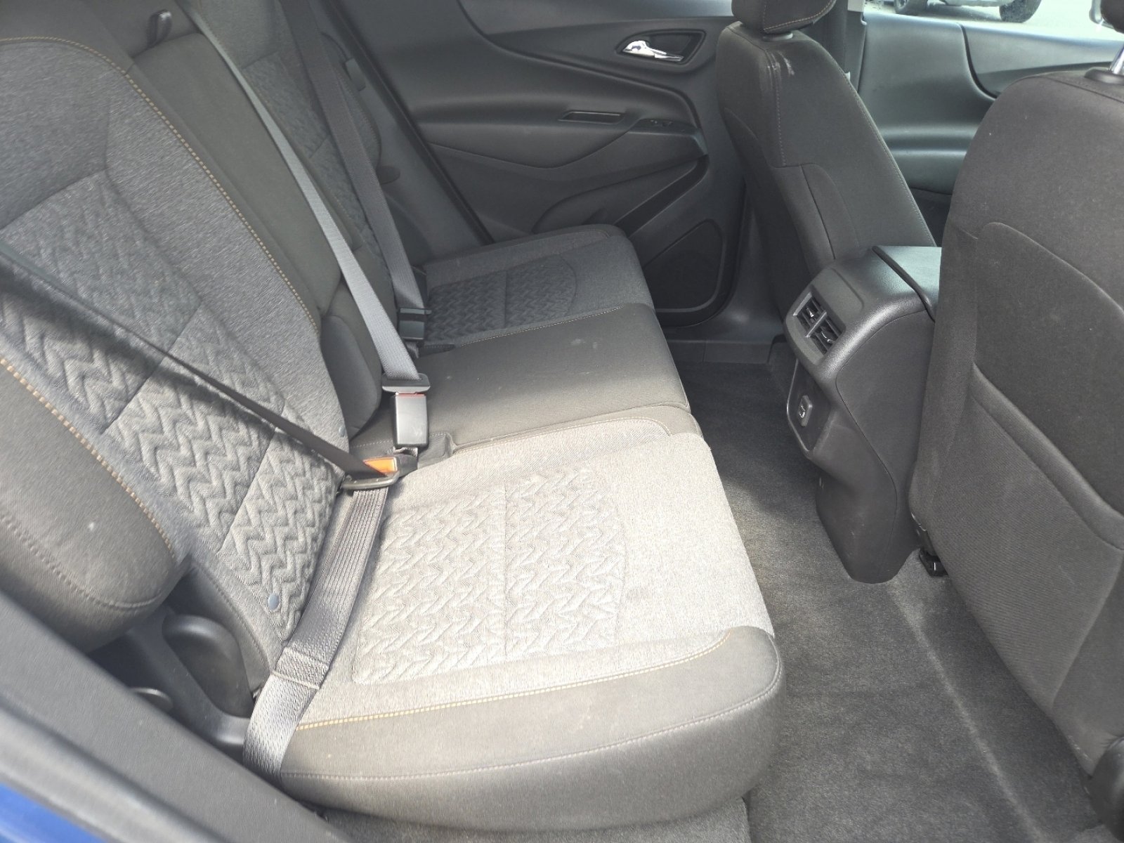 Used 2024 Chevrolet Equinox LT FWD image 24