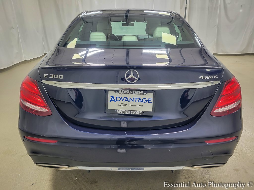 Used 2019 Mercedes-Benz E 300 4MATIC w/ Premium 1 Package image 4
