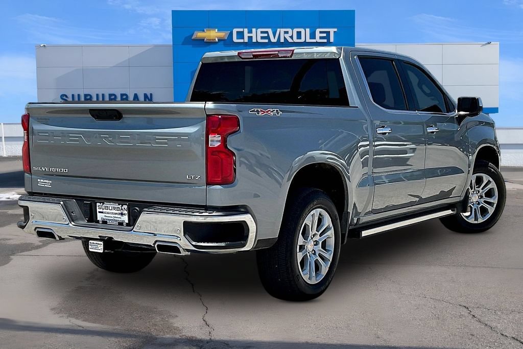 Used 2025 Chevrolet Silverado 1500 LTZ AWD/4WD image 4