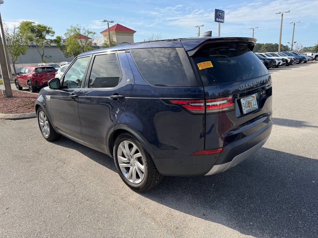 Used 2018 Land Rover Discovery HSE AWD/4WD image 9