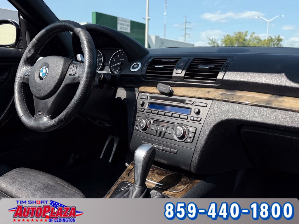 Used 2009 BMW 135i Convertible RWD image 19