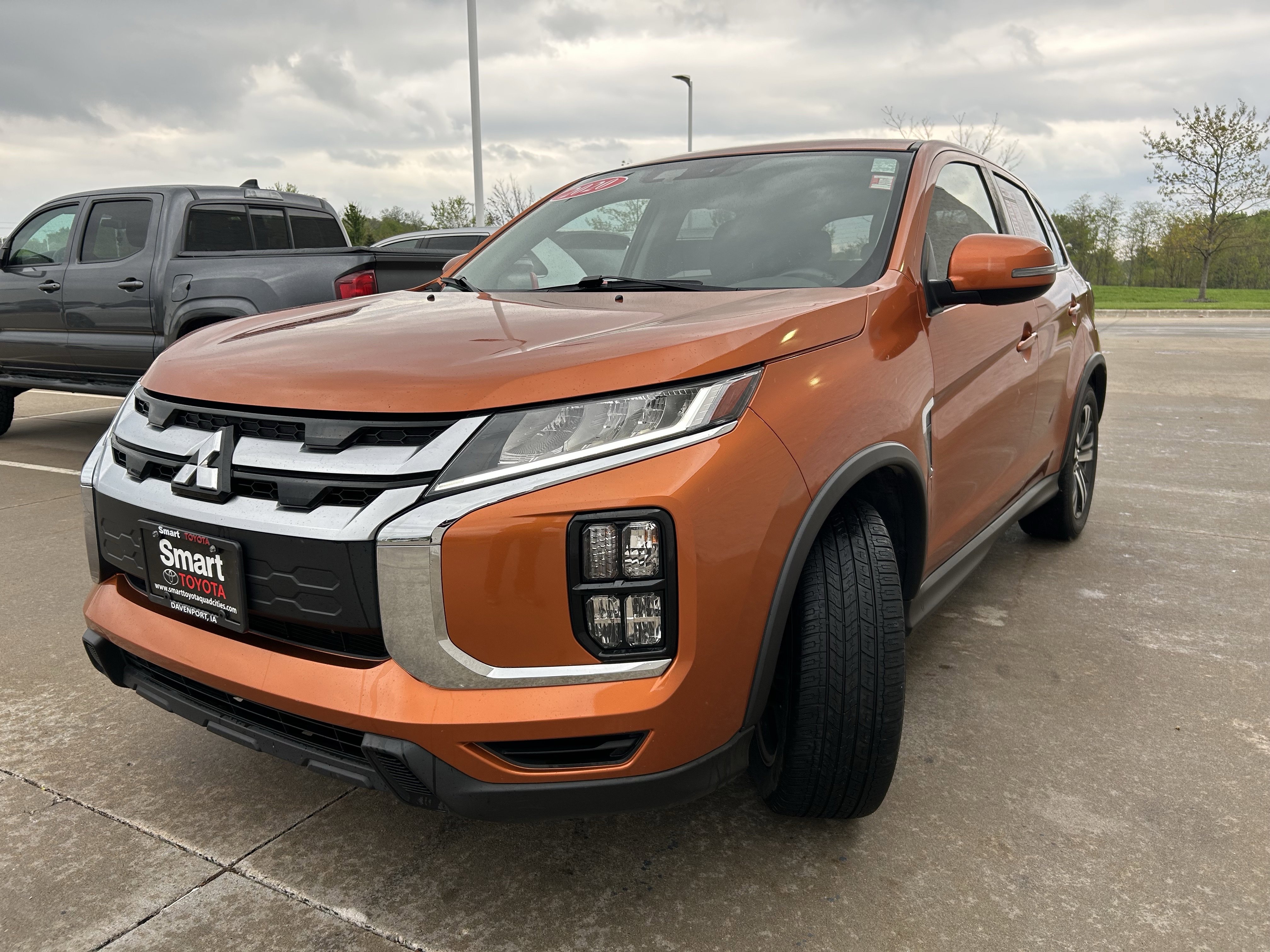 Used 2020 Mitsubishi Outlander Sport SE FWD image 3