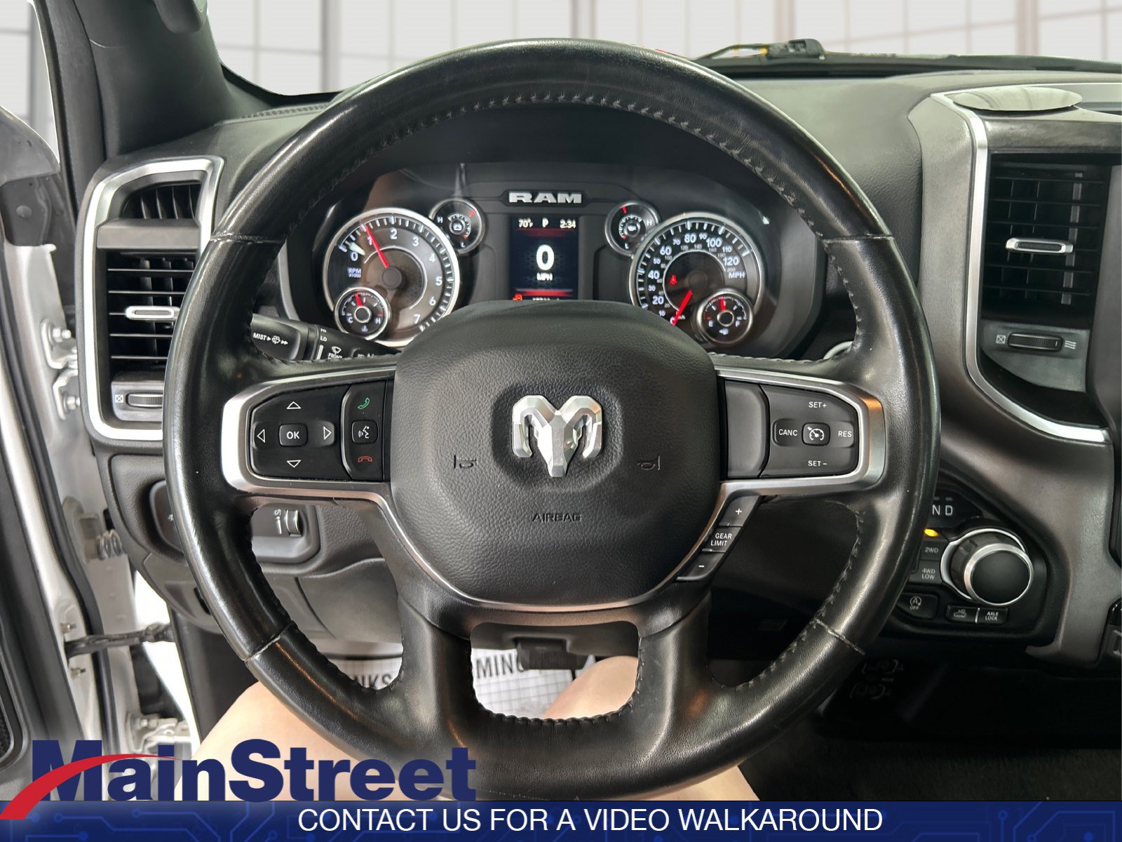 Used 2024 RAM 1500 Big Horn AWD/4WD image 16