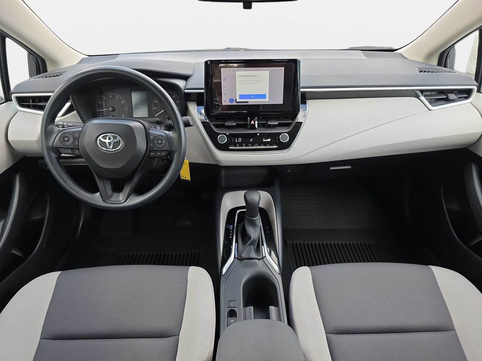 Used 2024 Toyota Corolla LE FWD image 9
