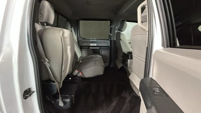 Used 2017 Ford F150 XLT w/ Equipment Group 302A Luxury AWD/4WD image 27