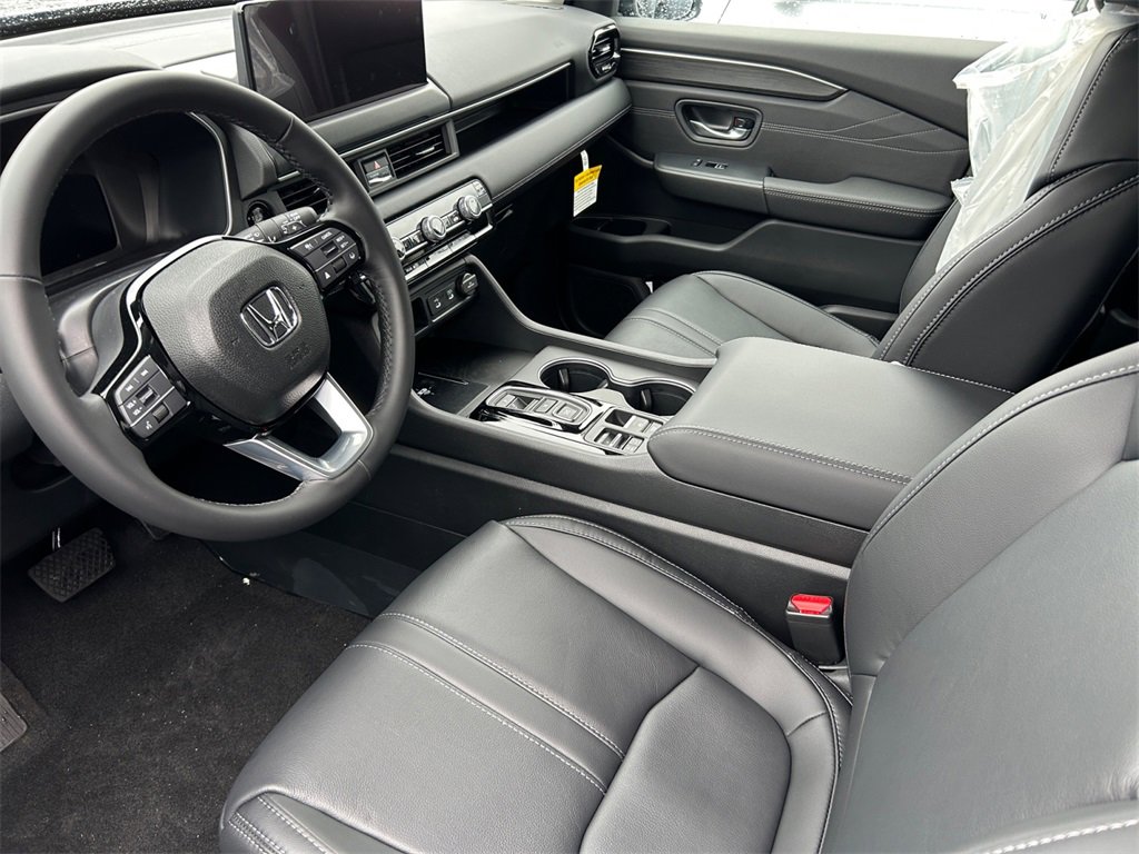New 2026 Honda Pilot Touring image 11