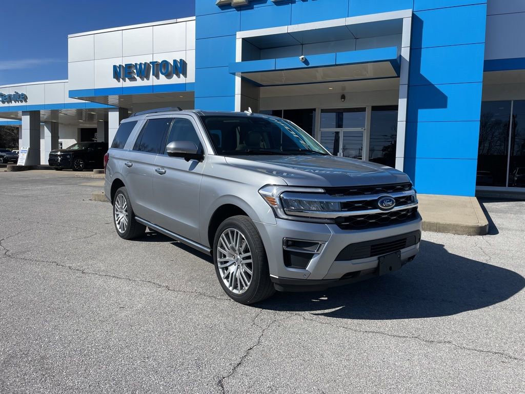 Used 2023 Ford Expedition Limited image 2