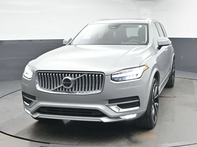 Used 2025 Volvo XC90 B6 Plus AWD/4WD image 3