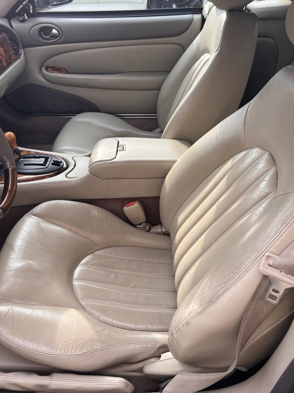 Used 2002 Jaguar XK8 XK8 2dr Convertible image 15