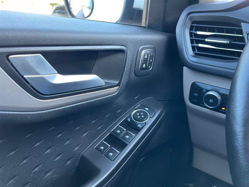 Used 2020 Ford Escape SEL AWD/4WD image 22