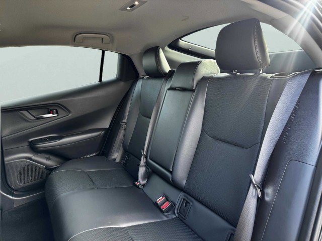 Used 2025 Toyota Prius image 41