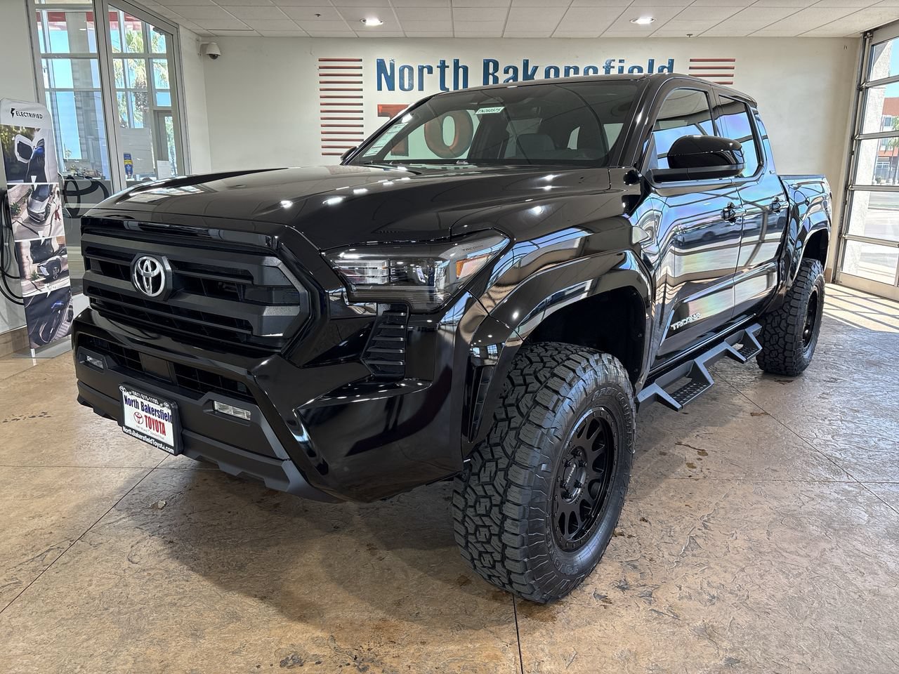 New 2026 Toyota Tacoma SR5 AWD/4WD image 6