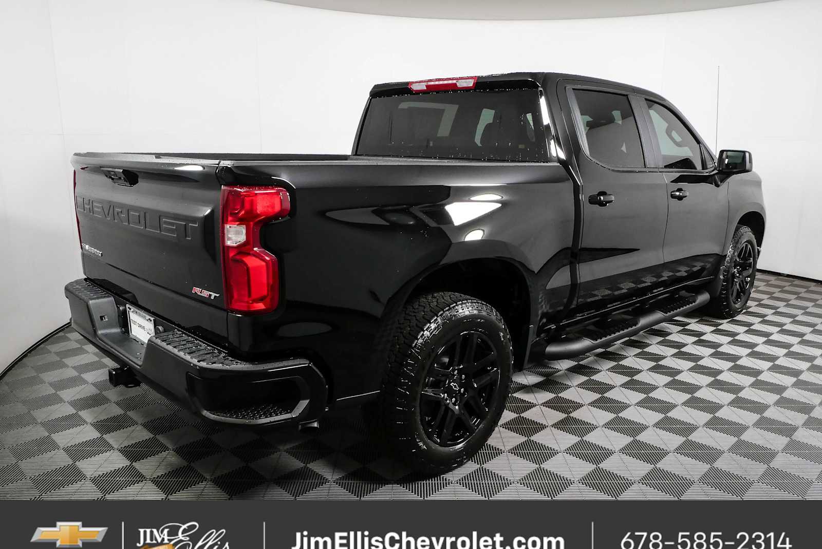 New 2026 Chevrolet Silverado 1500 RST w/ RST Select Package RWD image 3