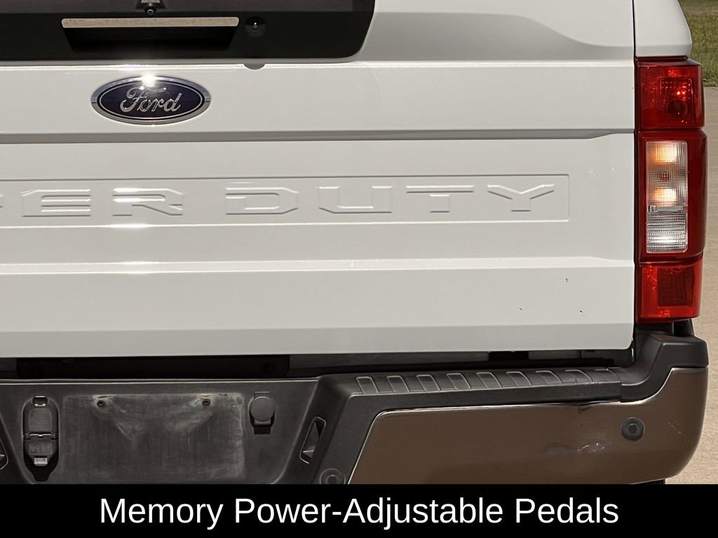 Used 2022 Ford F250 Lariat w/ Lariat Ultimate Package image 5