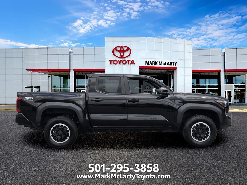 Used 2024 Toyota Tacoma TRD Off-Road AWD/4WD image 6