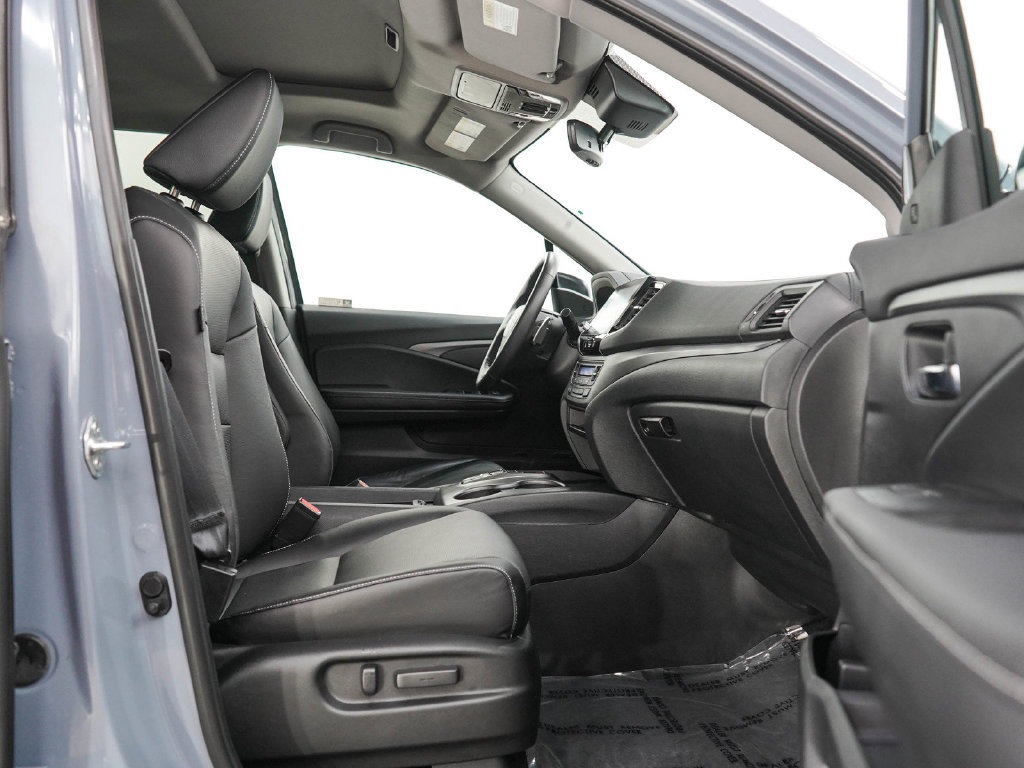 Used 2023 Honda Ridgeline RTL image 11