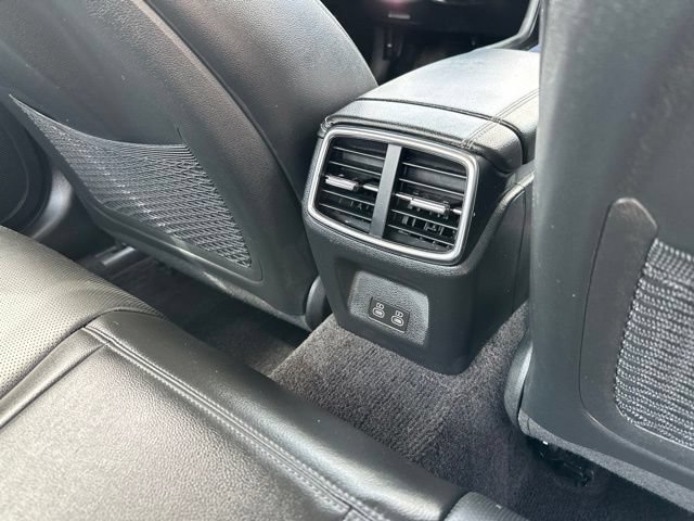 Used 2025 Genesis G70 2.5T AWD/4WD image 21