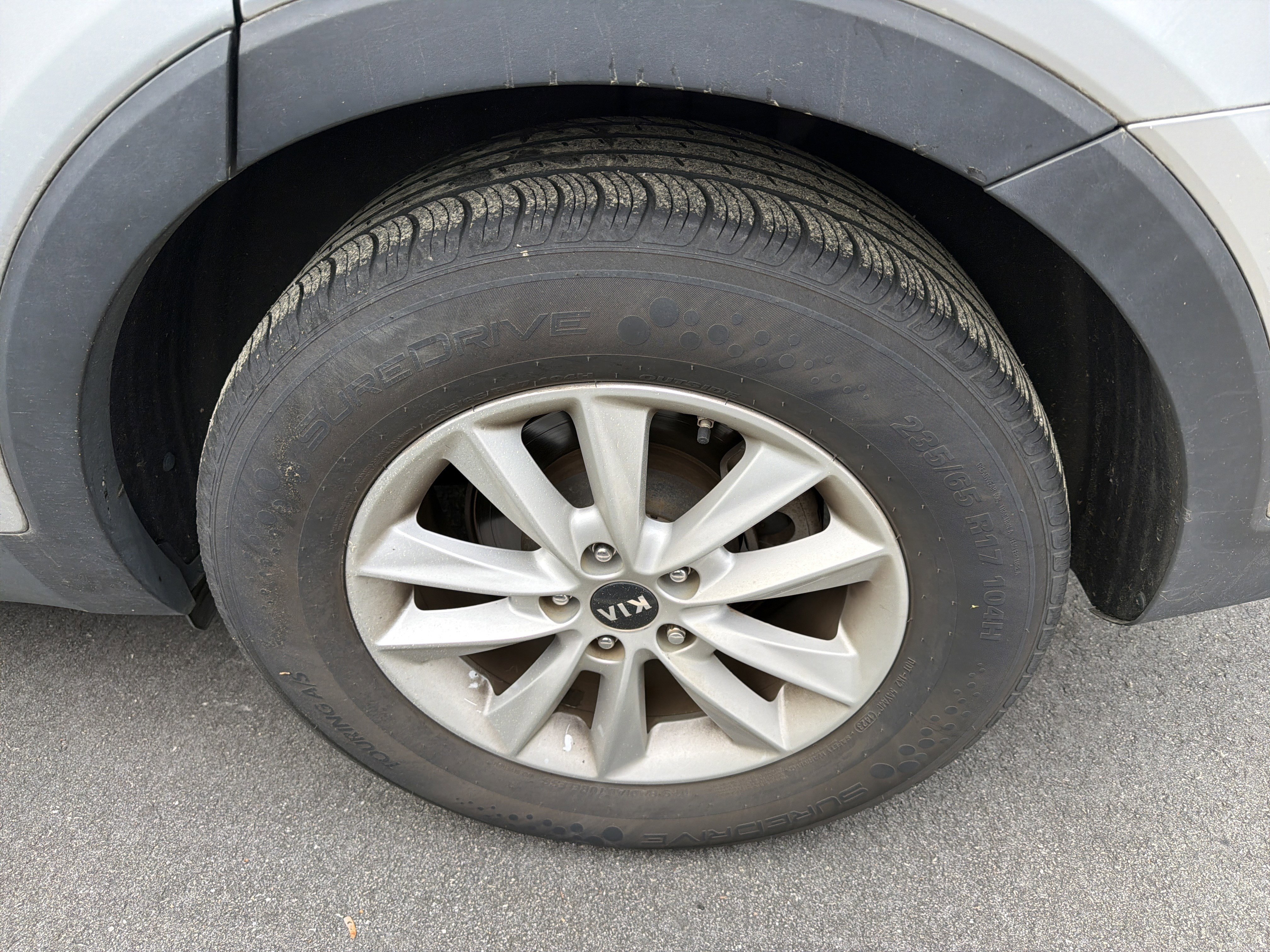 Used 2020 Kia Sorento LX image 15