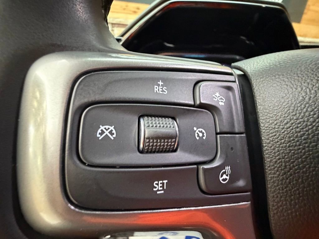 Used 2023 Chevrolet Silverado 1500 LT image 22