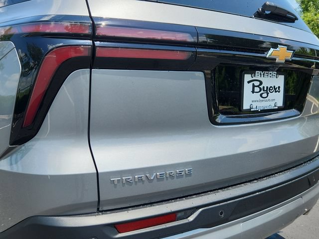 New 2026 Chevrolet Traverse LT w/ Driver Confidence Package FWD image 11