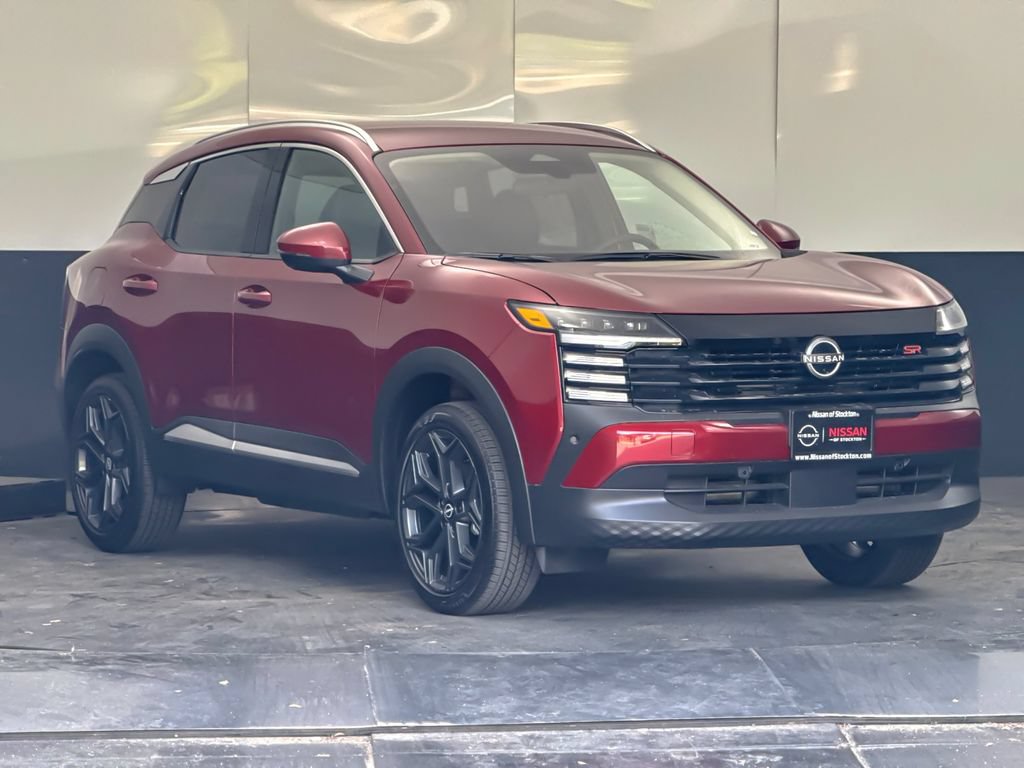 New 2025 Nissan Kicks SR