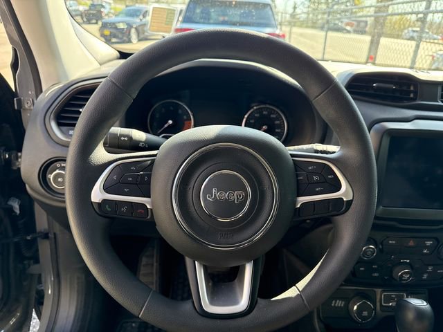 Used 2023 Jeep Renegade Latitude image 19