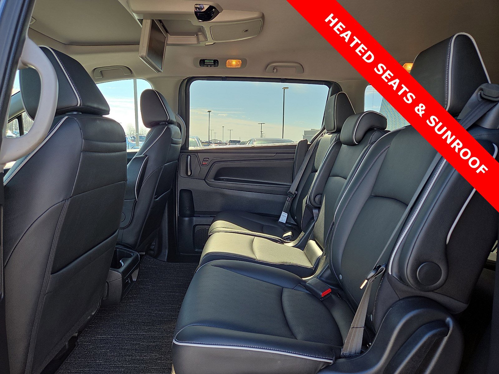 Used 2024 Honda Odyssey Elite image 11