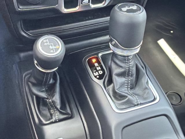 New 2027 Jeep Wrangler Unlimited Sahara AWD/4WD image 34