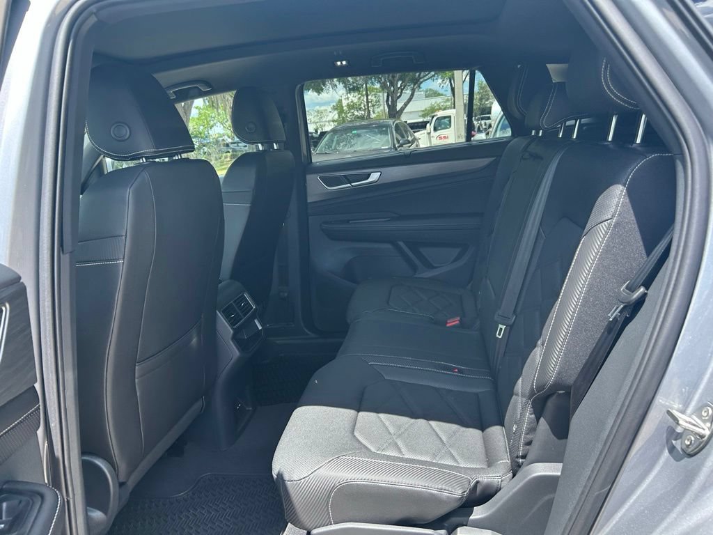 New 2026 Volkswagen Atlas Cross Sport SE AWD/4WD image 49