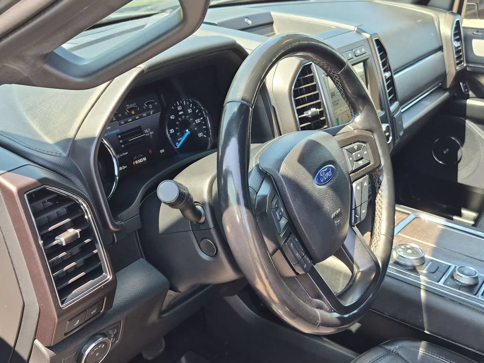Used 2019 Ford Expedition Limited w/ Equipment Group 302A AWD/4WD image 10
