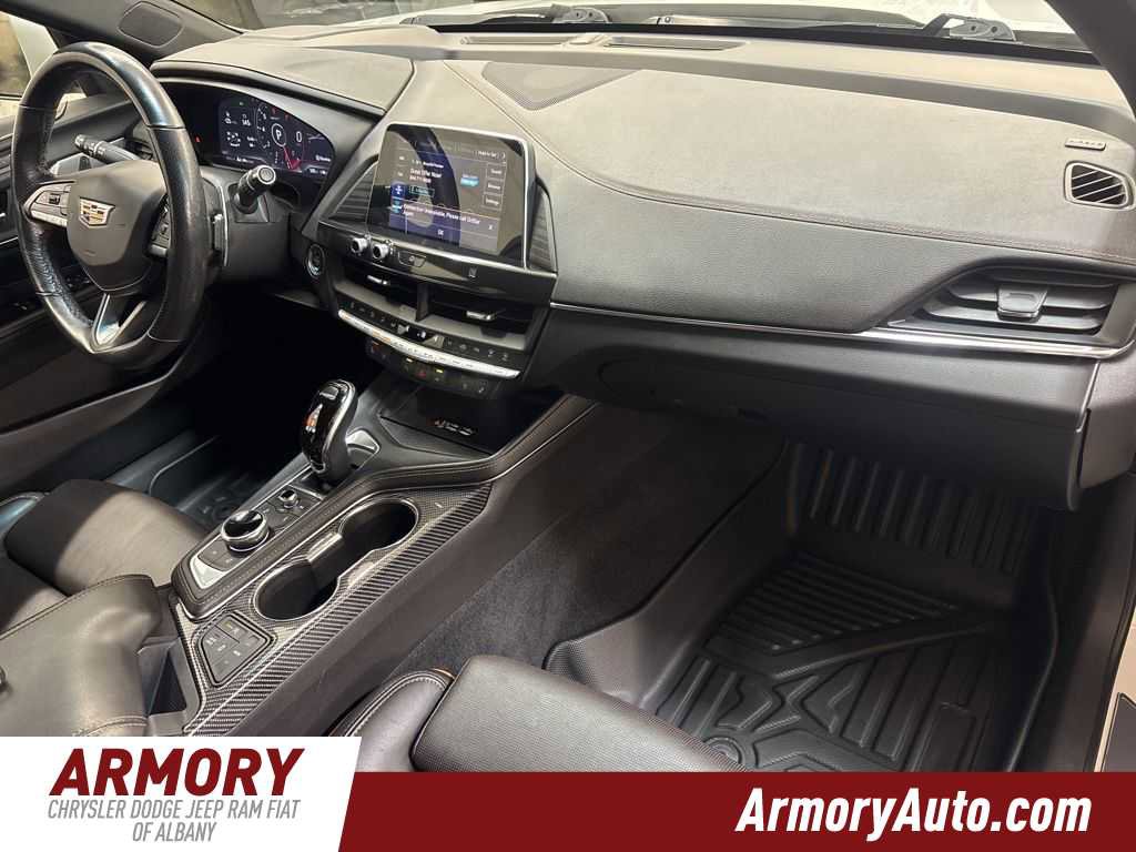 Used 2021 Cadillac CT4 V w/ Technology Package image 42