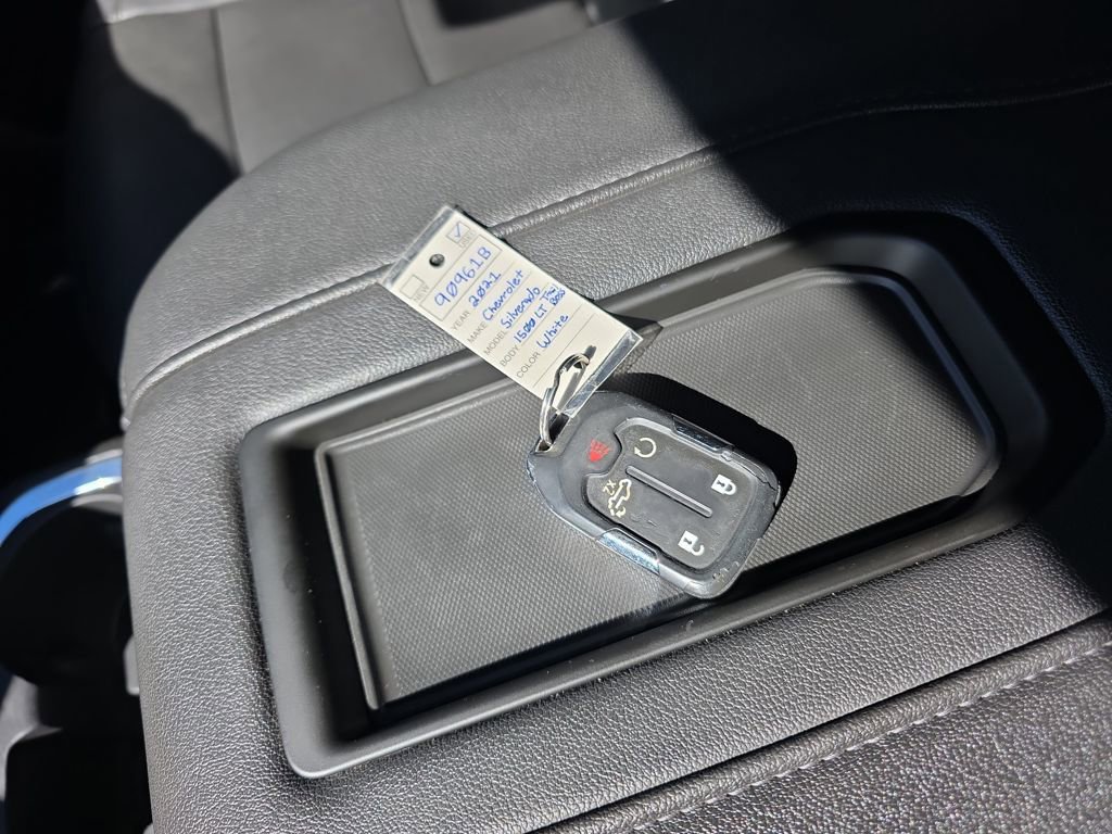 Used 2021 Chevrolet Silverado 1500 LT Trail Boss w/ Convenience Package II image 24