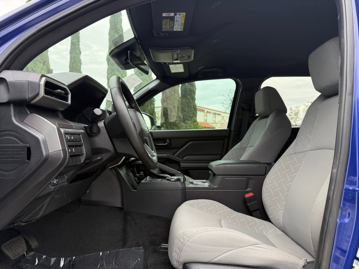Used 2024 Toyota Tacoma 4x4 Double Cab image 15