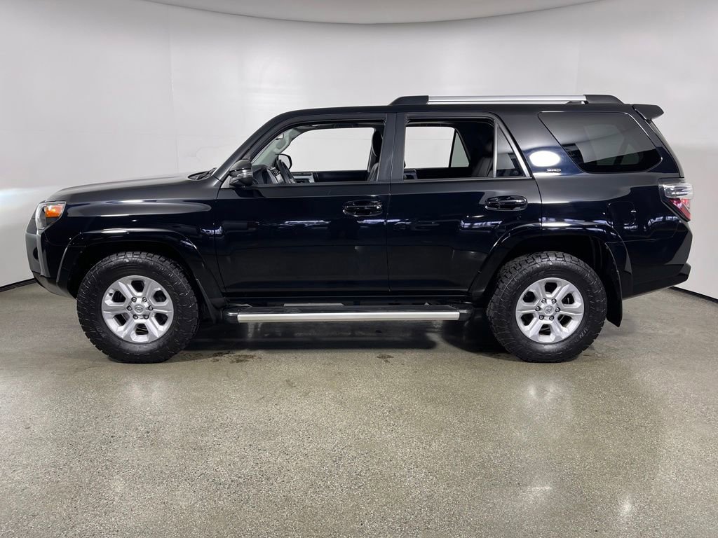 Certified 2022 Toyota 4Runner SR5 Premium w/ Moonroof Package image 6