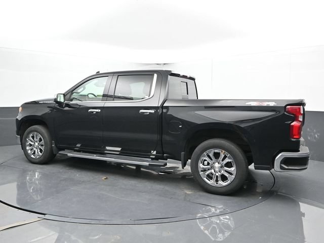 Used 2022 Chevrolet Silverado 1500 LTZ w/ LTZ Convenience Package II AWD/4WD image 8