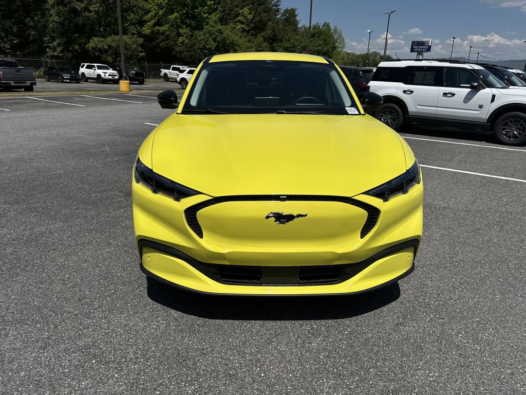 Used 2025 Ford Mustang Mach-E Select w/ Comfort Package Lite RWD video 2