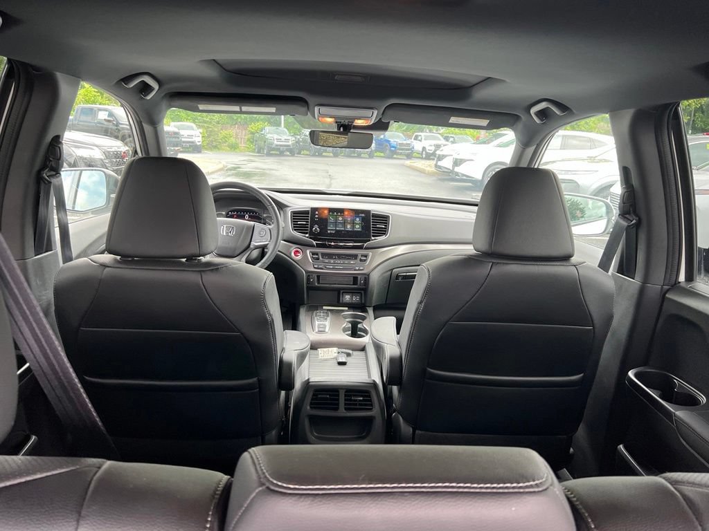 Used 2023 Honda Passport EX-L image 17