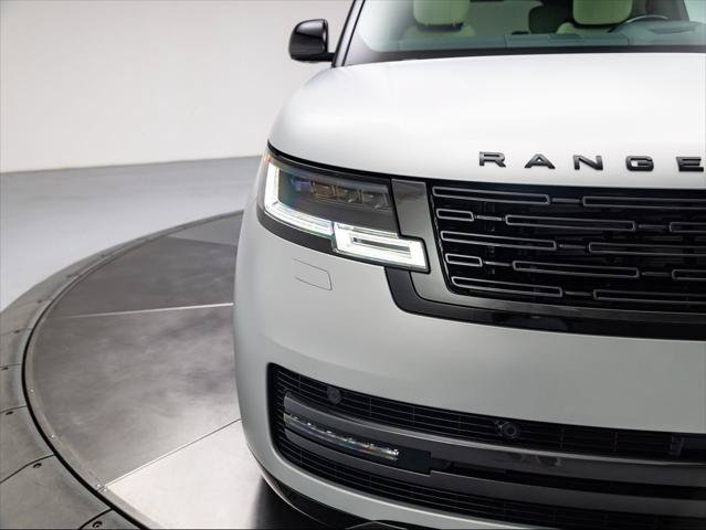 New 2026 Land Rover Range Rover Long Wheelbase Autobiography AWD/4WD image 10